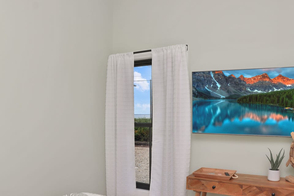 Mother-in-Law Suite with Distant Gulf View