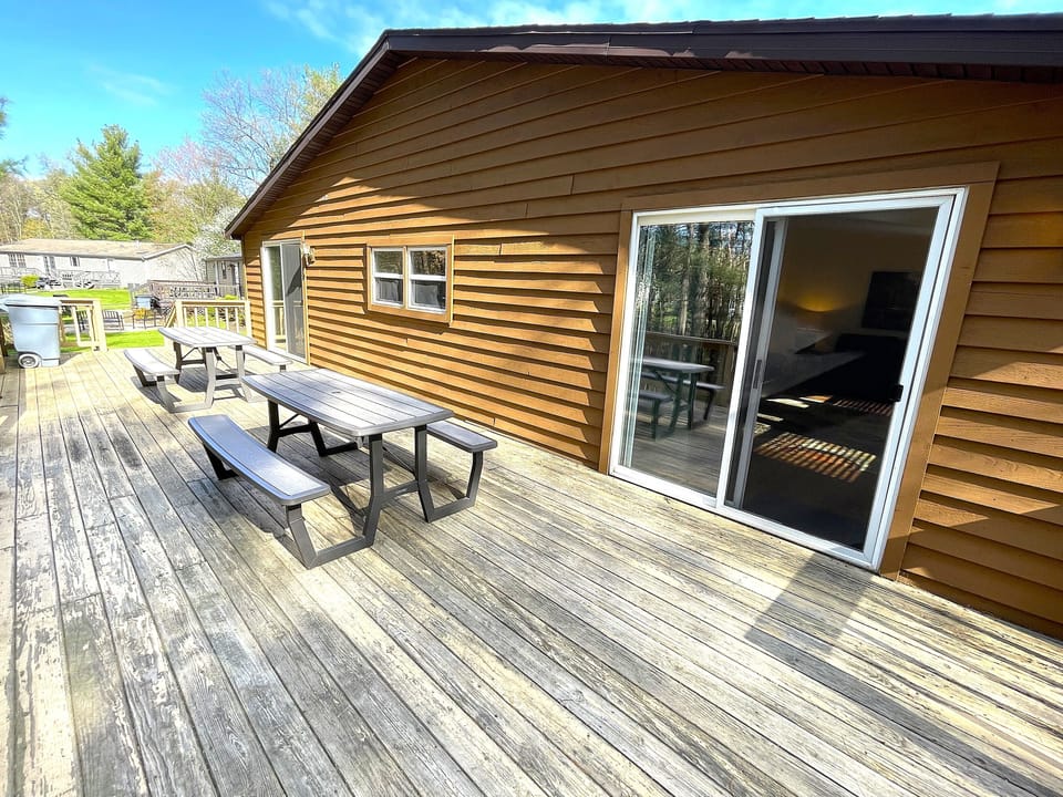 Back Deck with Table & Chairs