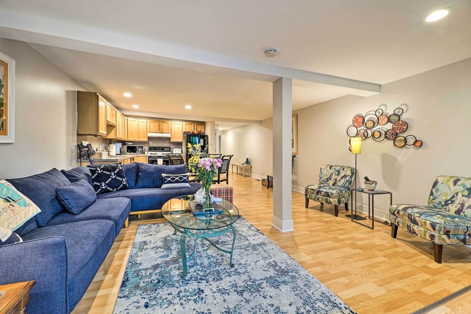 Living Room | Open Floor Plan