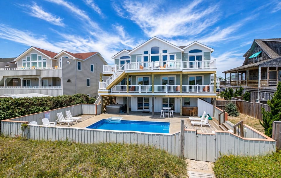 JJ's Beach House - K1204