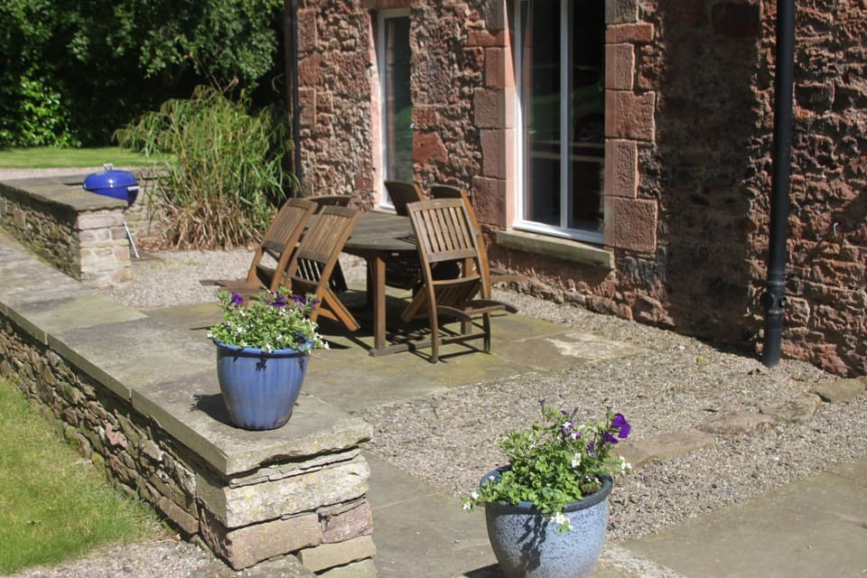 The patio terrace area - perfect for  a BBQ