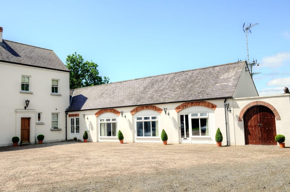 Coach House parking