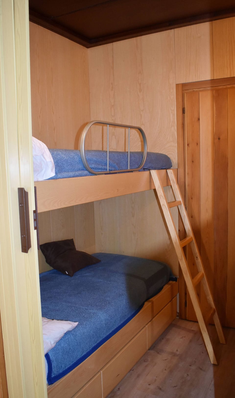 Apartment for rent in Madonna di Campiglio, bunk bedroom