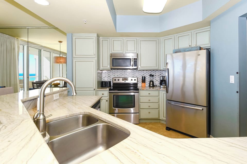 Silver Beach Towers E503 - Fully Equipped Kitchen