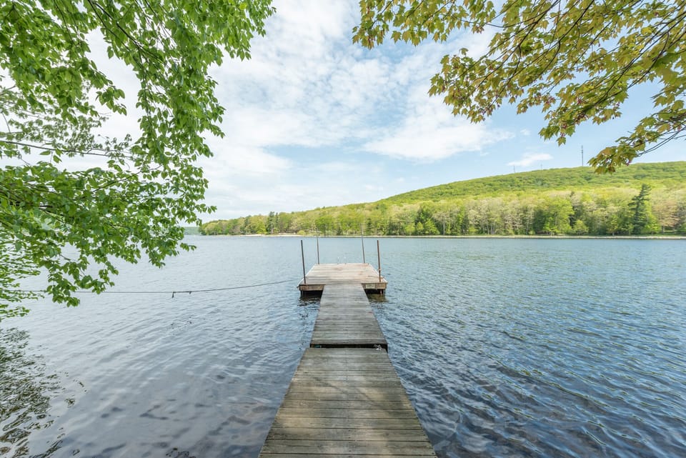 Lakefront & private dock are located across the street.