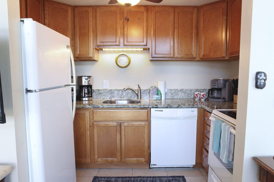 A8 Kihei Sands Beachfront Condominiums
