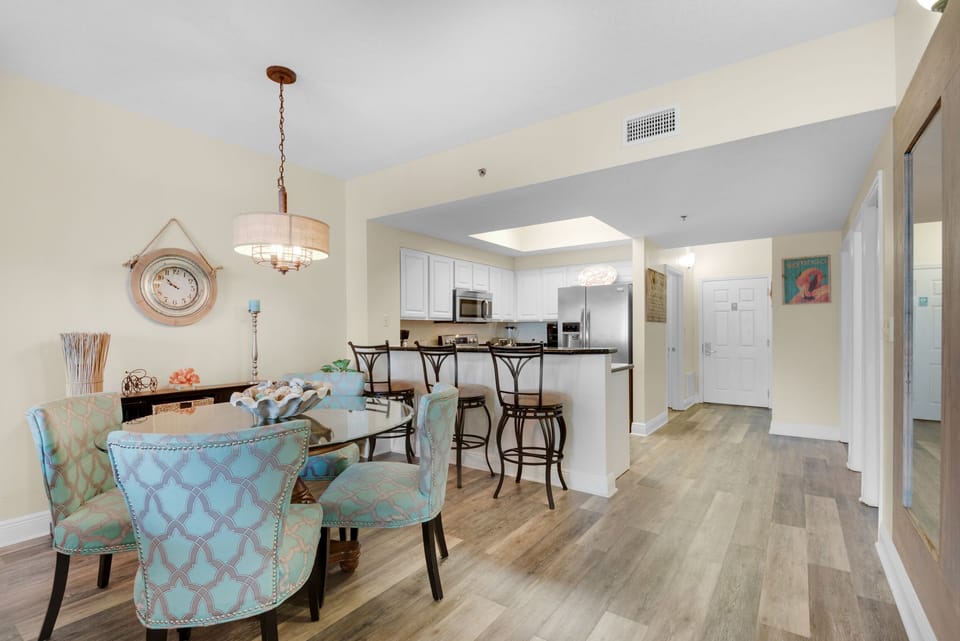 Dining room table seats 4