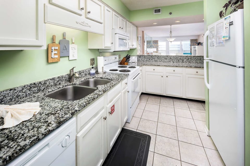 Fully stocked kitchen