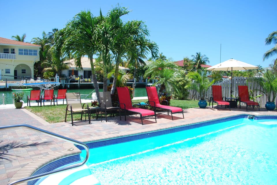Pool & canal view