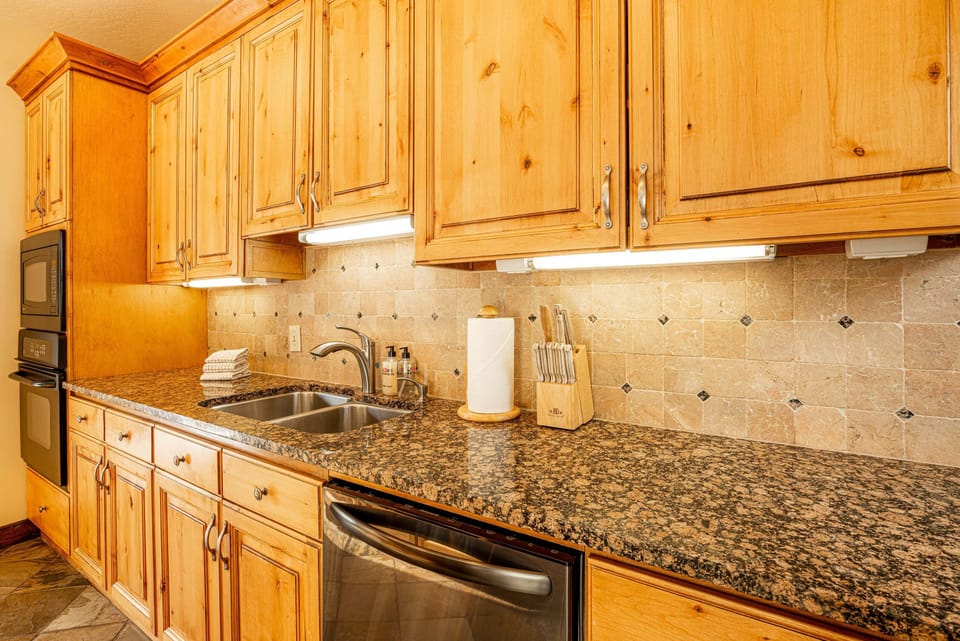 Fully Equipped Kitchen with Granite Counters