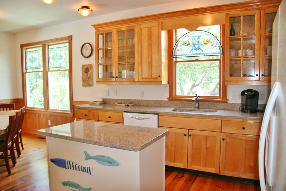 Kitchen - Entry Level