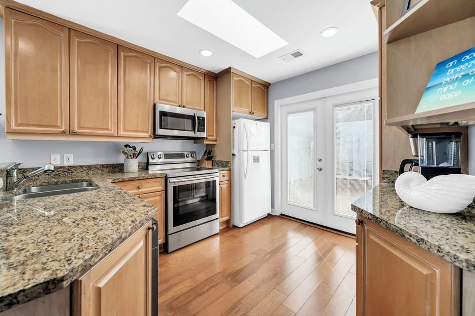 Well Equipped Kitchen For All Your Cooking Needs