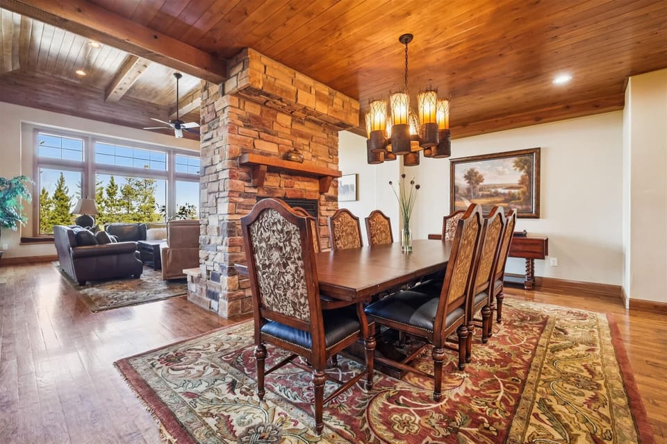 Dining Area - Lofty Fox Villa - Breckenridge Vacation Rental