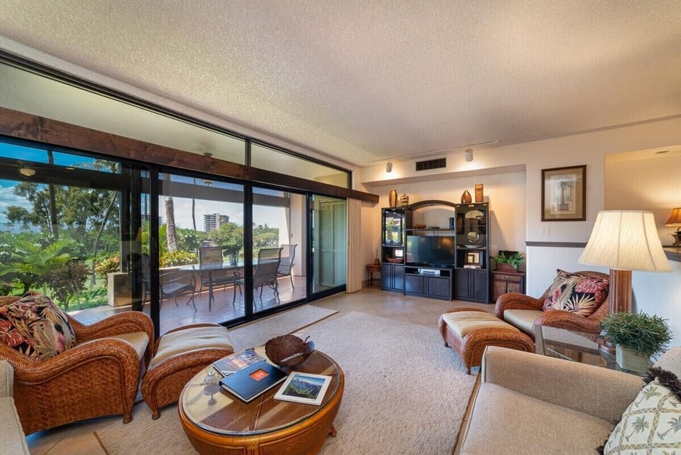 20221021+Kaanapali+L101_kit_liv-3