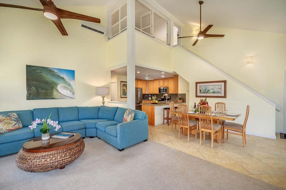 Regency 220 - Spacious Areas with High Ceilings and Split AC