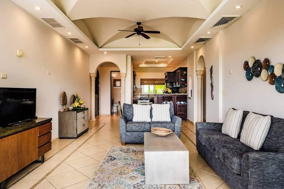 The living space is comfortable  and homy, perfect to enjoy time in family.