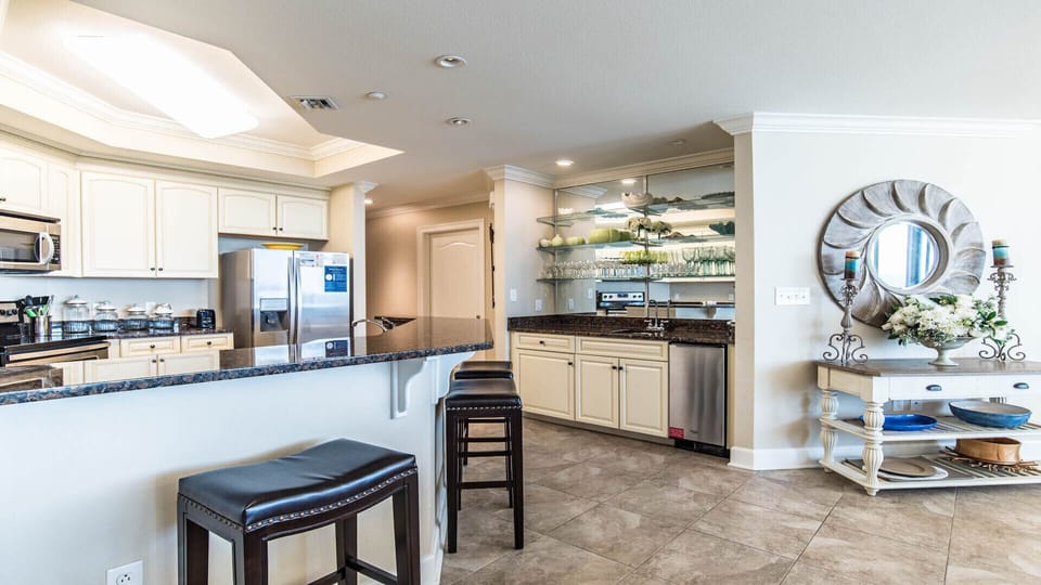 Phoenix West II 908 Kitchen and Wet Bar with Ice maker
