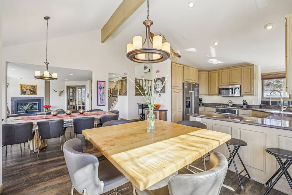 Dining Area - Charter Ridge 10 - Breckenridge Vacation Rental