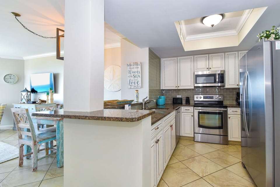 Silver Shells St. Croix 605 - Kitchen
