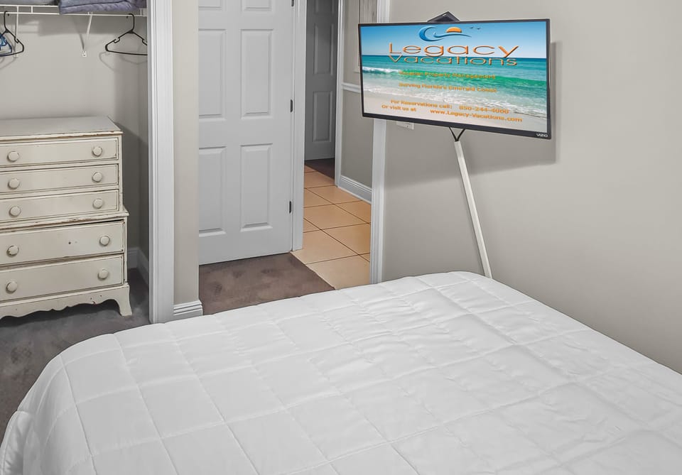 Summer Place #301 Bedroom #3 - Queen Bed