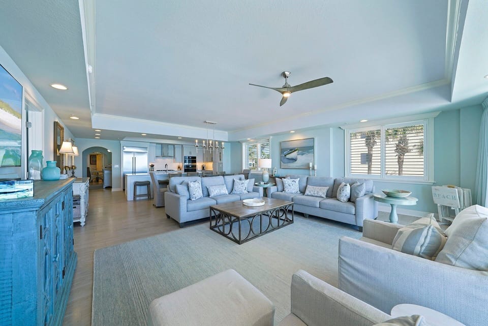 Dunes of Crystal Beach 101 - Crystal Beach - Living Room