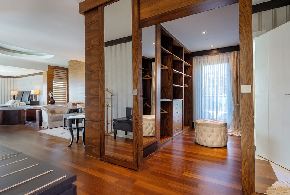 VIP Villa | Egyptian cotton sheets, premium bedding, Select Comfort beds, minibar