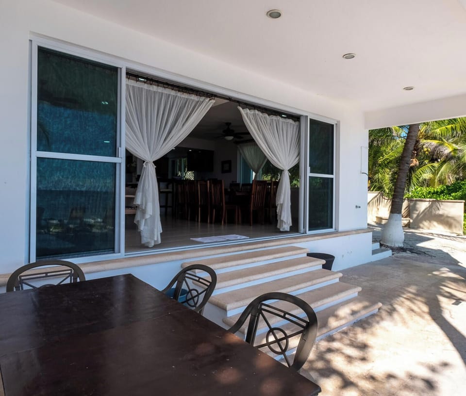 Outdoor Dining area
