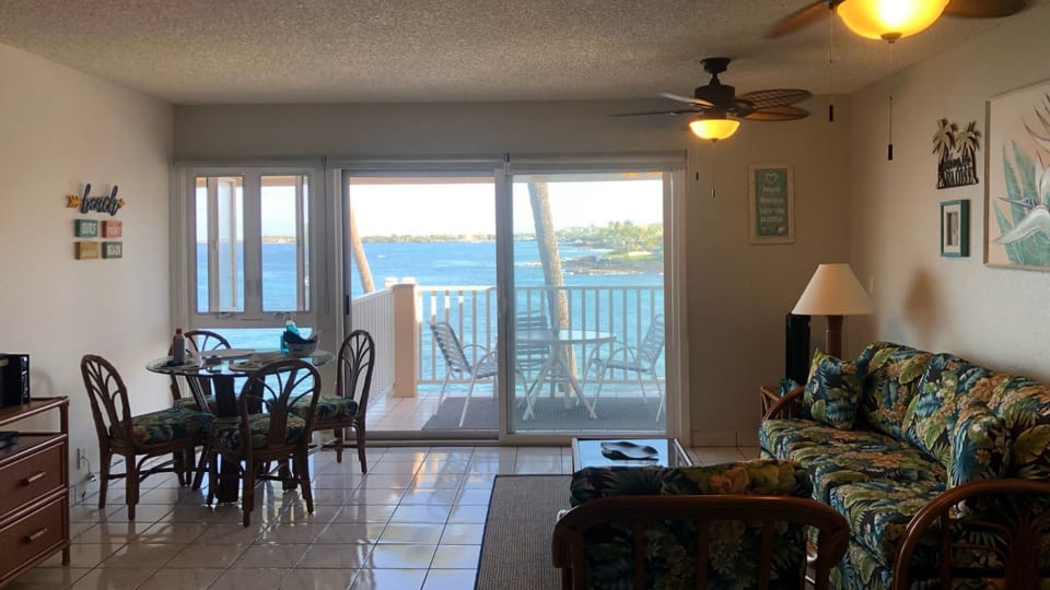Great ocean views in Sea Village 3311
