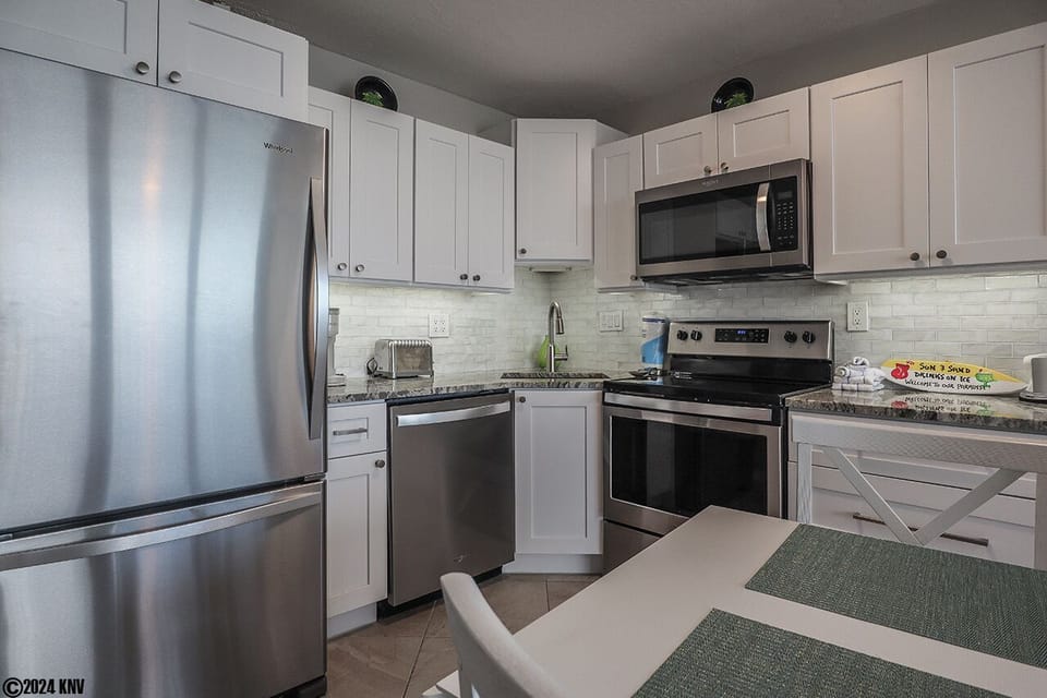 Beautifully remodeled Kitchen