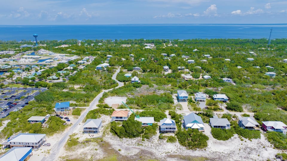 Seas the Day is nestled between the Gulf and Mobile Bay