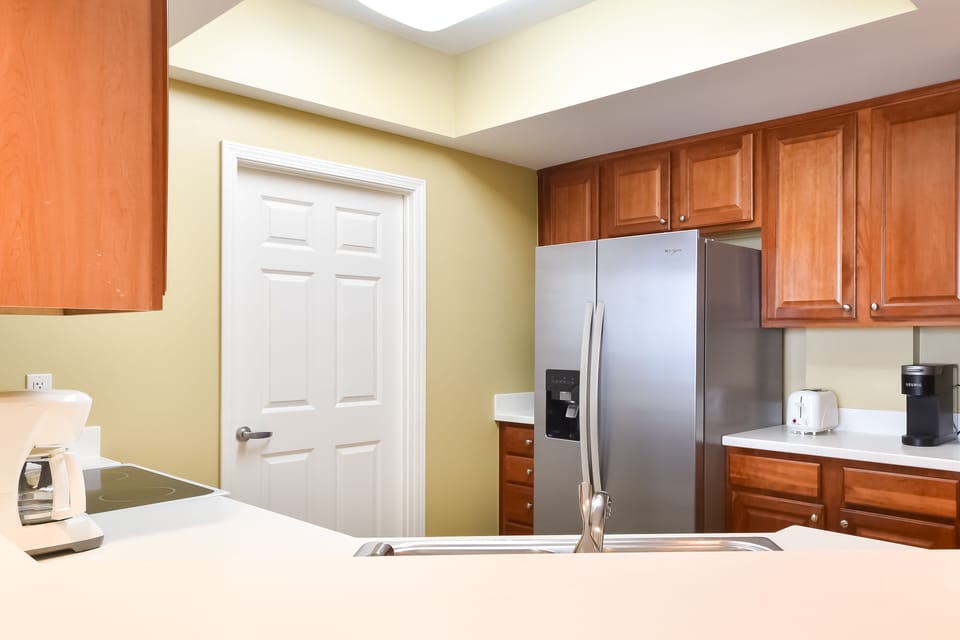 Silver Beach Towers West 705- Fully Equipped Kitchen