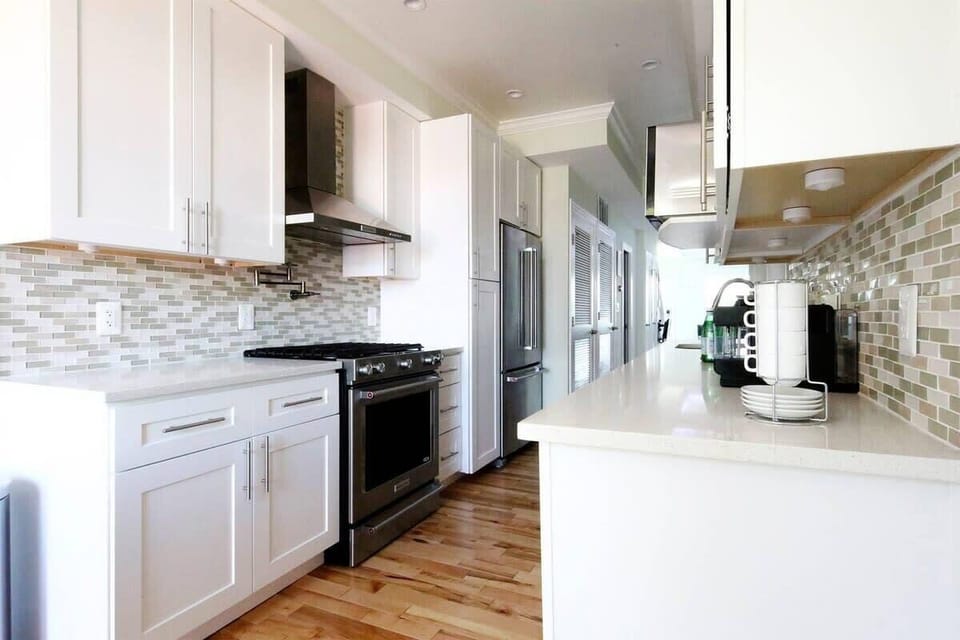 Fully-equipped kitchen