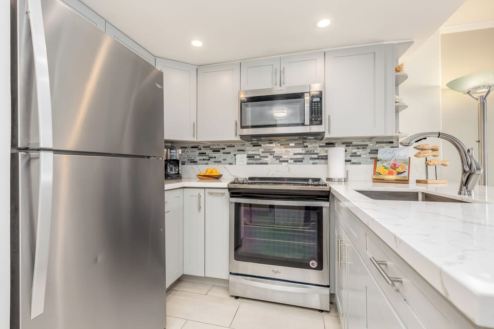 Fully equipped kitchen