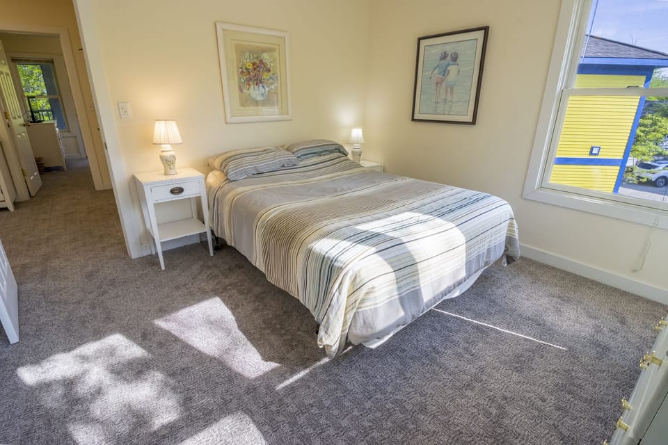 Second Level | Bedroom 2 | Queen