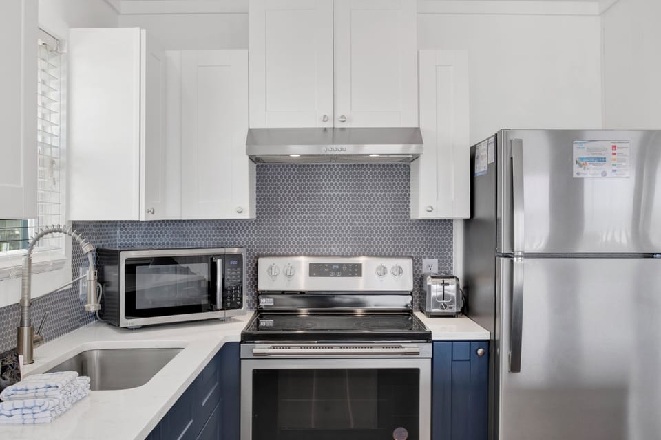 Fully equipped kitchen
