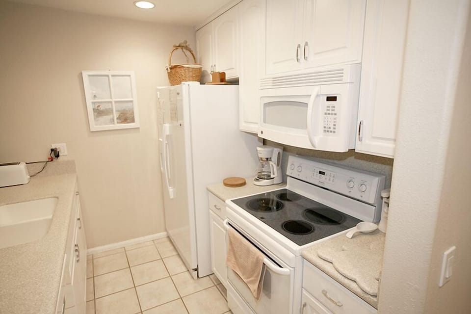 Fully stocked kitchen