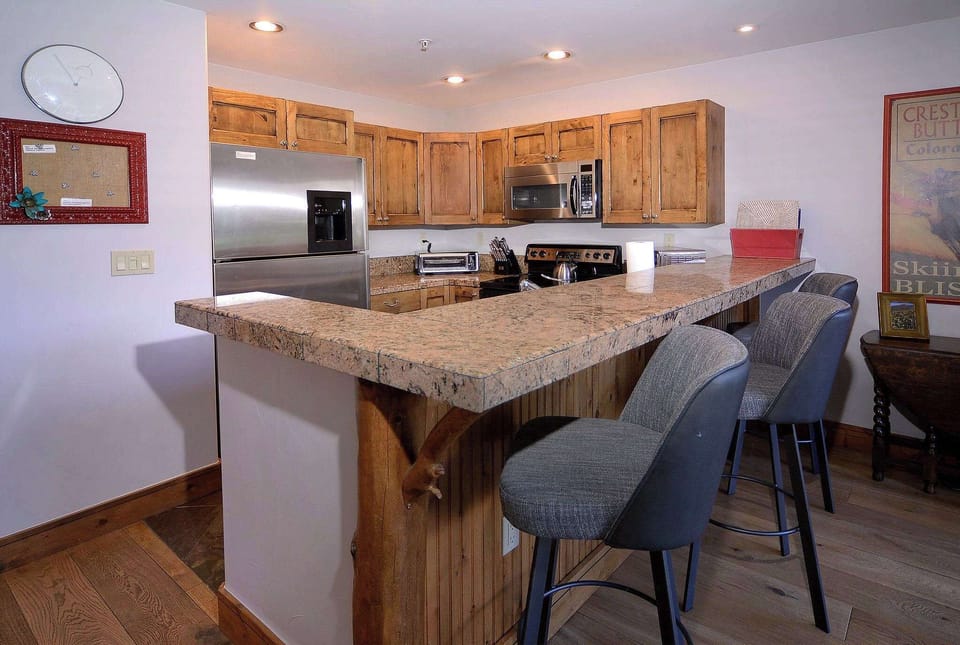 Fully equipped kitchen