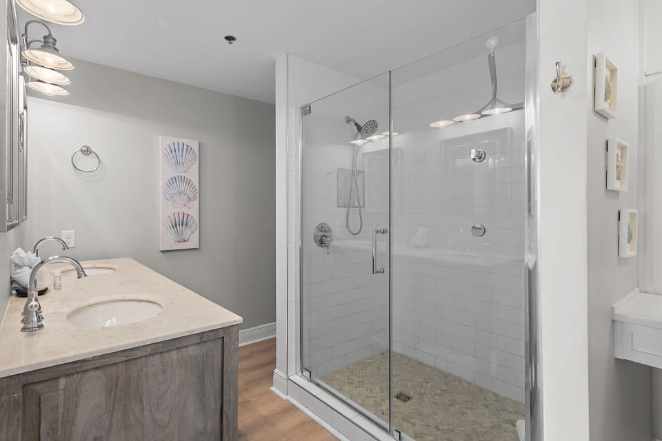 Master shower