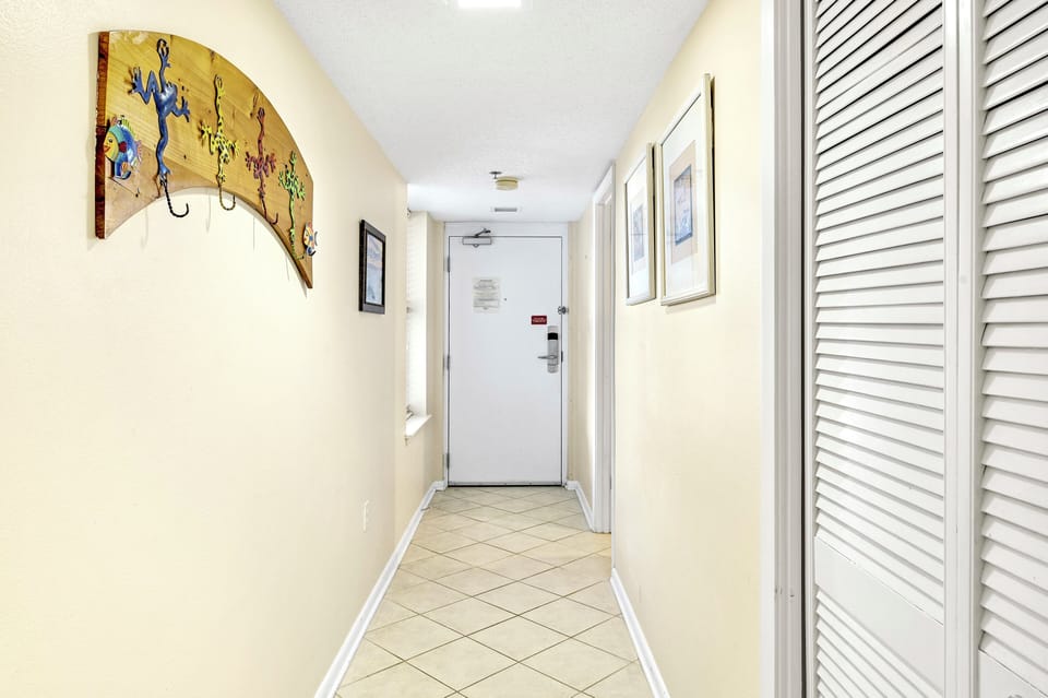 Entry way