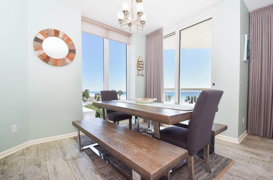 Silver Beach Towers East 301- Dining Area