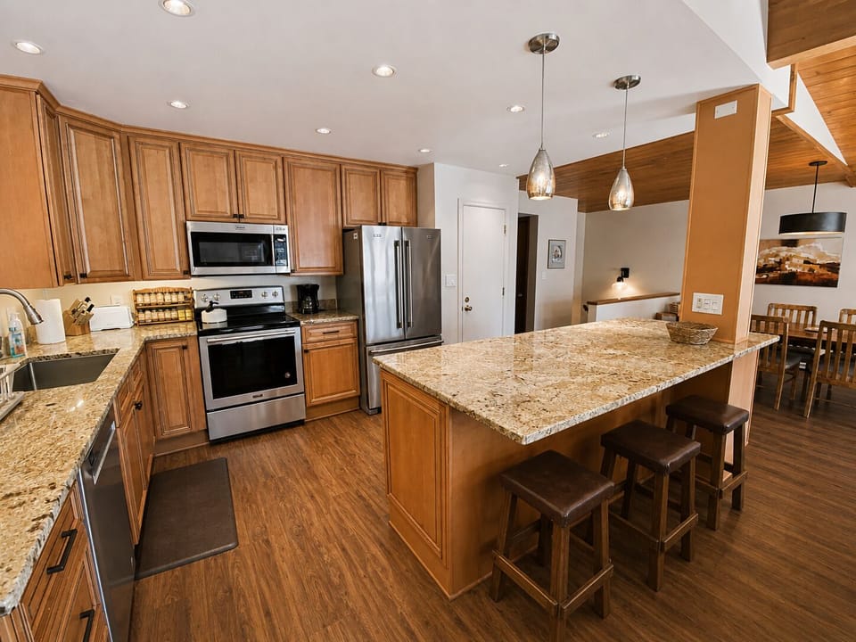 Fully Stocked Kitchen