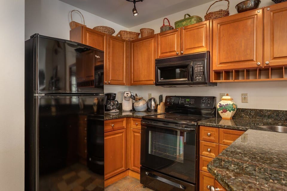 Kitchen is ready for you to cook in!