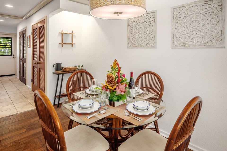 A/C throughout Dining Area
