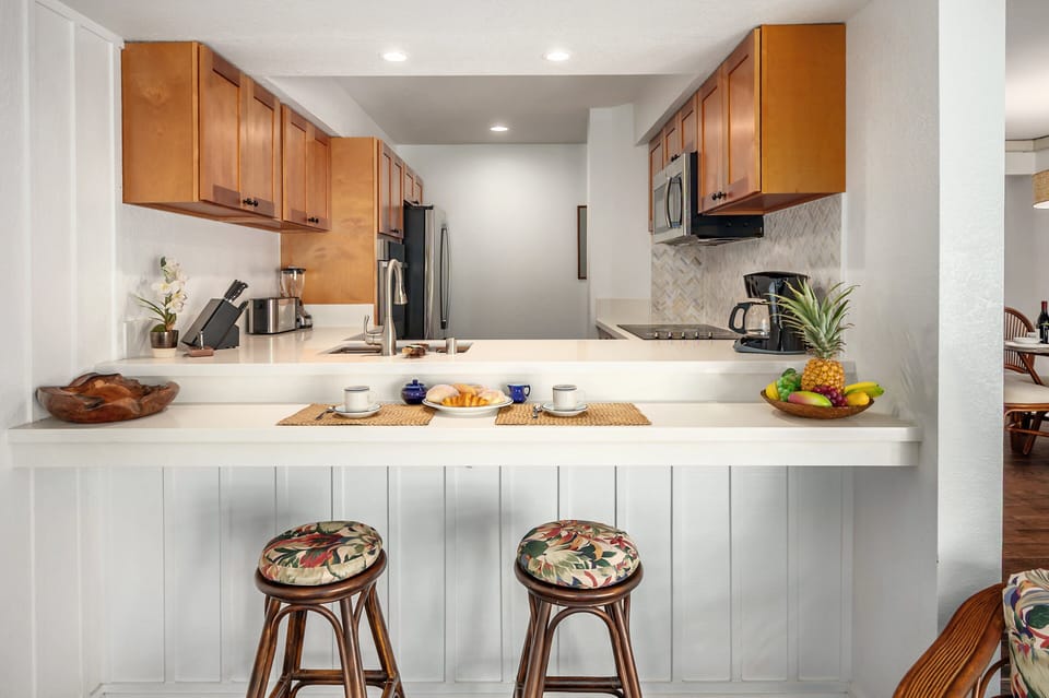 Fully Equipped Kitchen - Manualoha 1102
