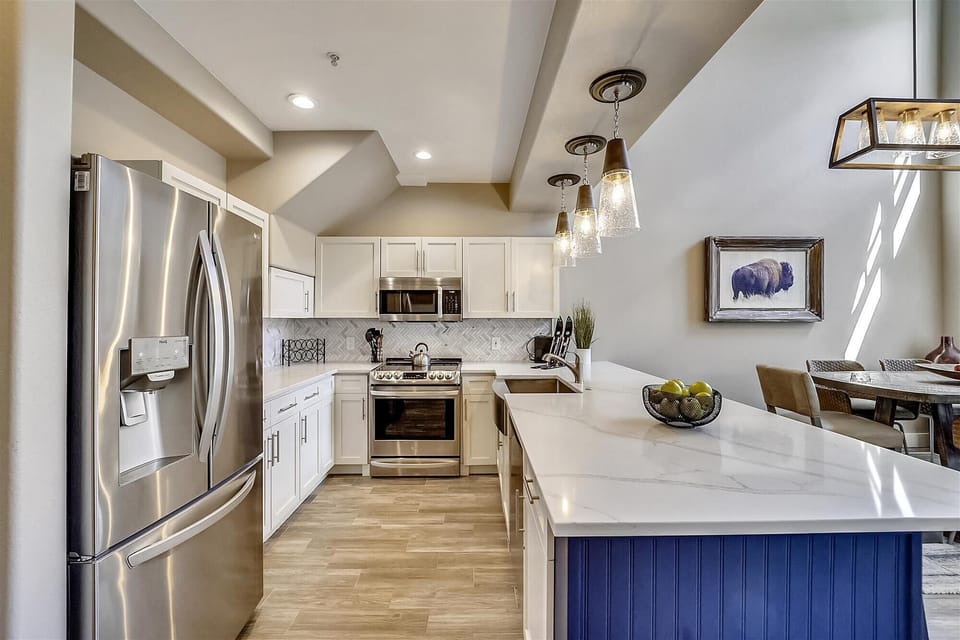 Kitchen - Corral 306E - Breckenridge Vacation Rental