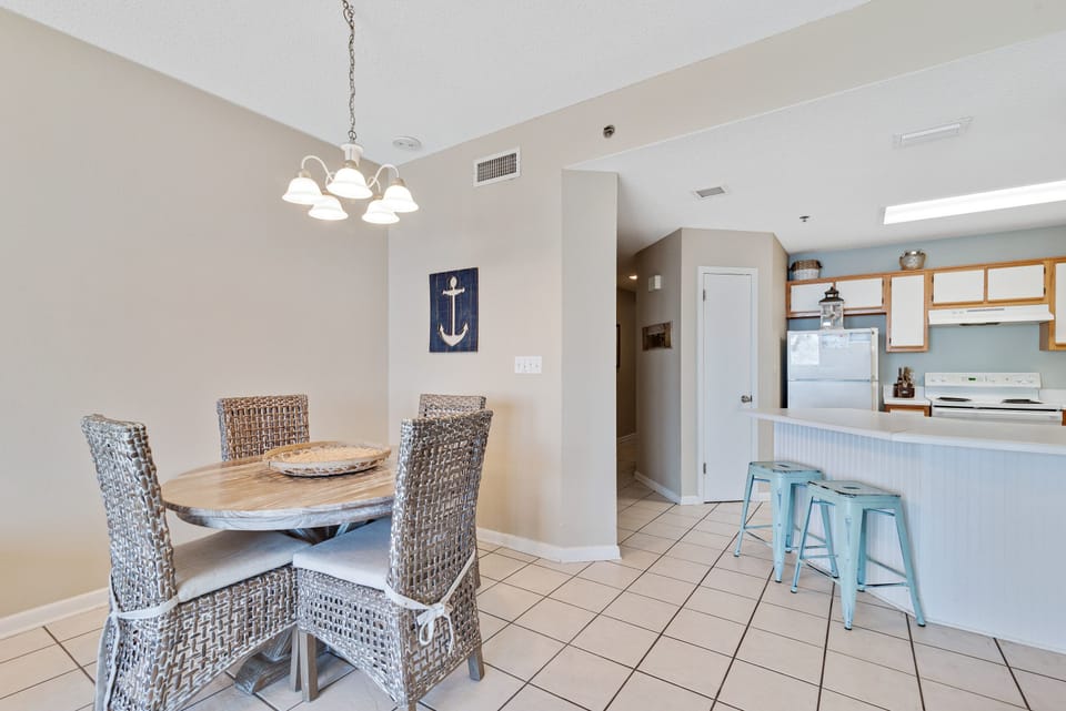 Comfortable Dining Area