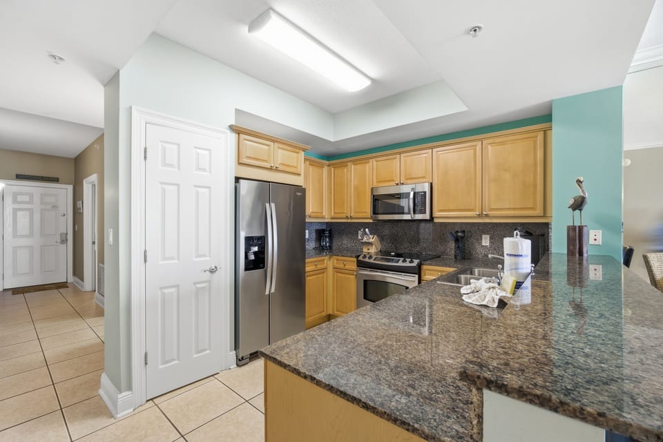 Summer Place #408 Kitchen