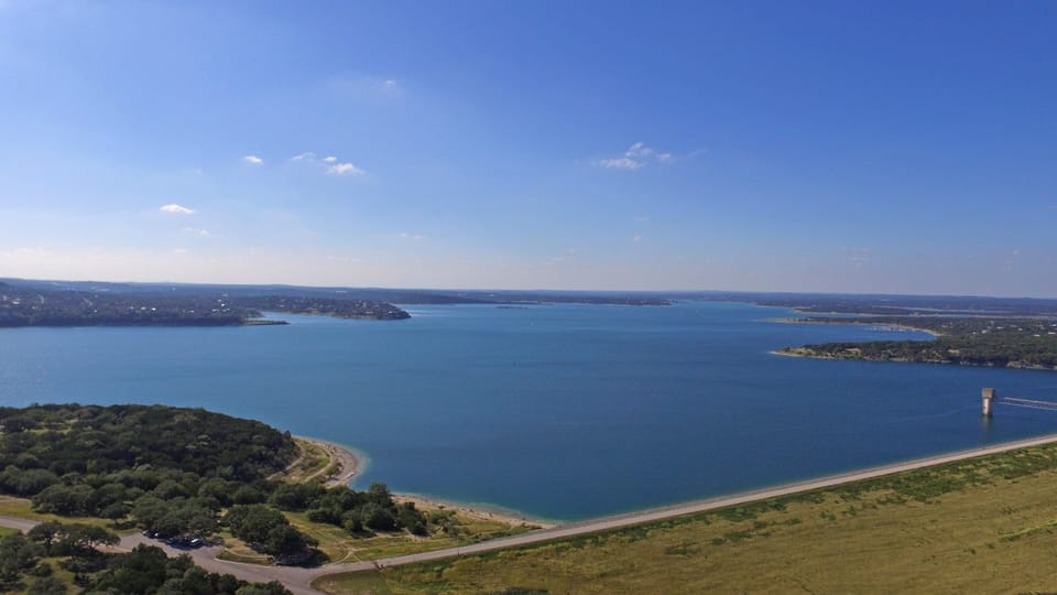 Canyon Lake + Dam, 3 miles