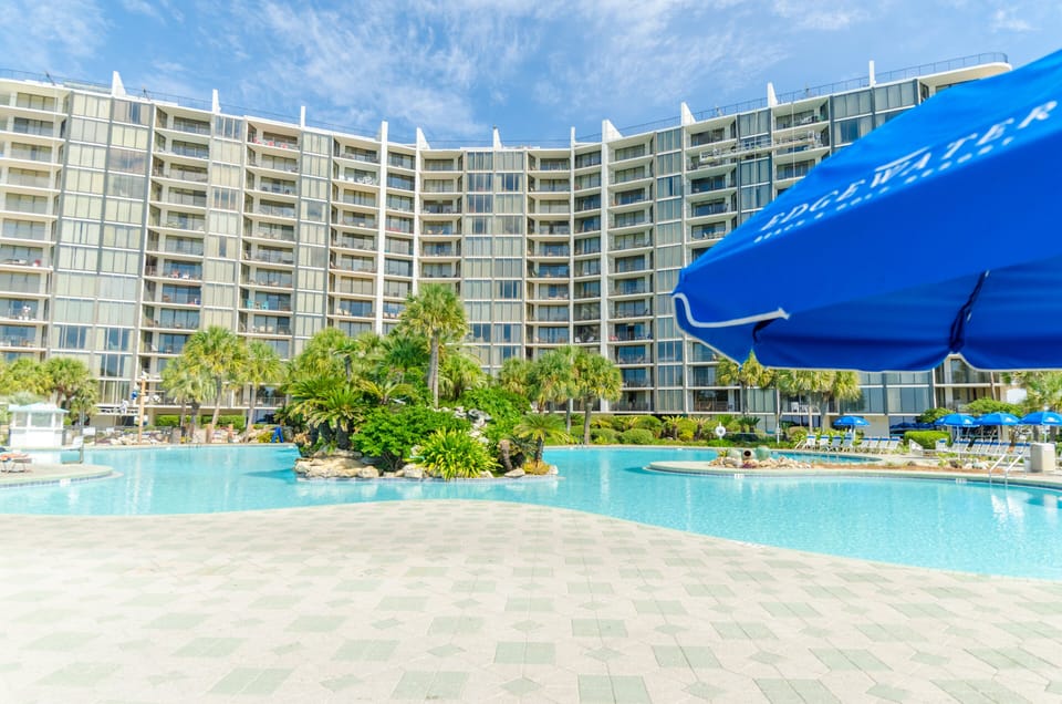Lagoon Pool