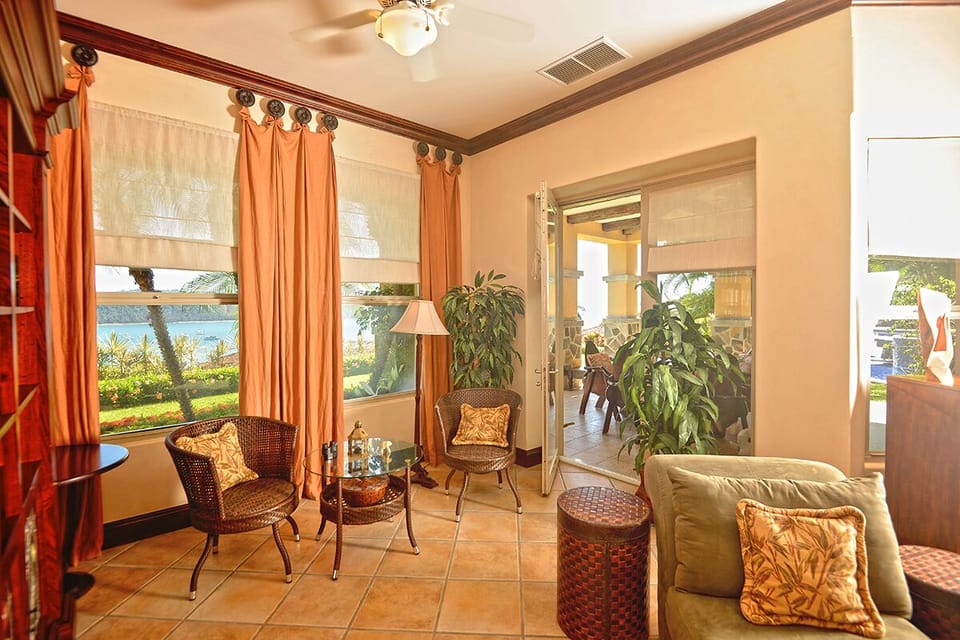 Lounge area to sit back and relax.